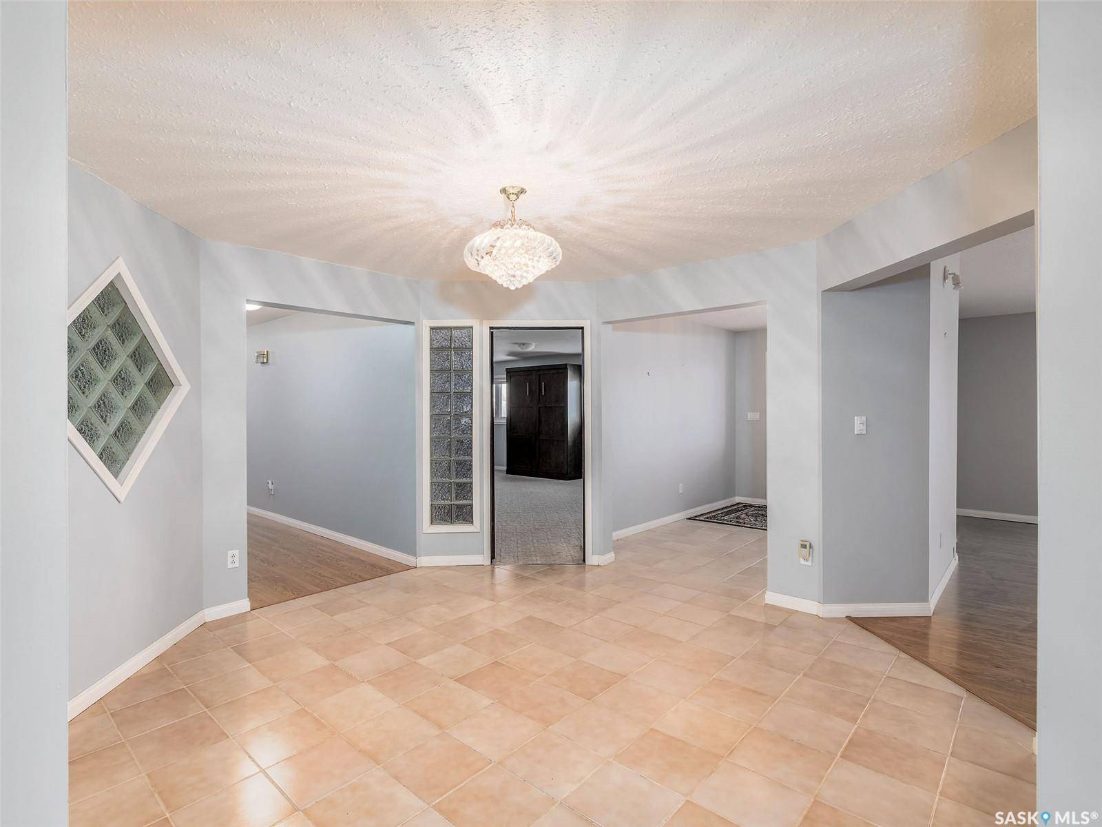 Melfort, SK S0E 1A0,999 Melfort STREET W