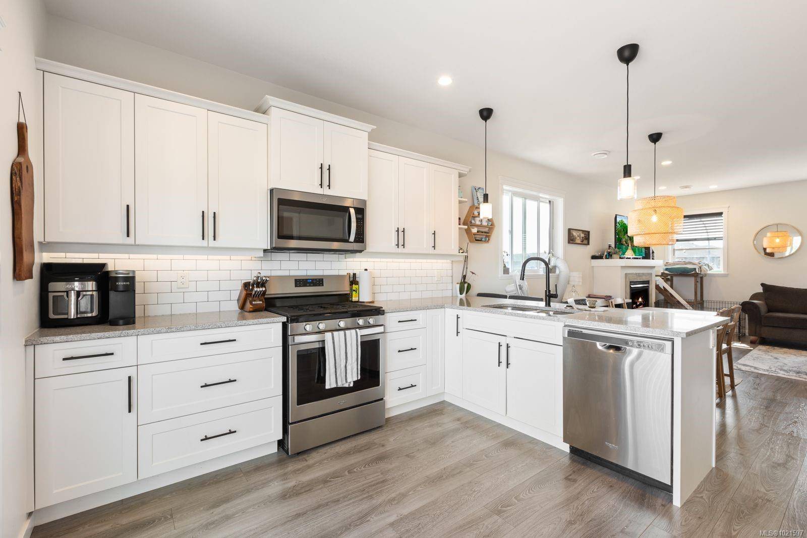 Cumberland, BC V0R 1S0,2514 Beaumont Ave