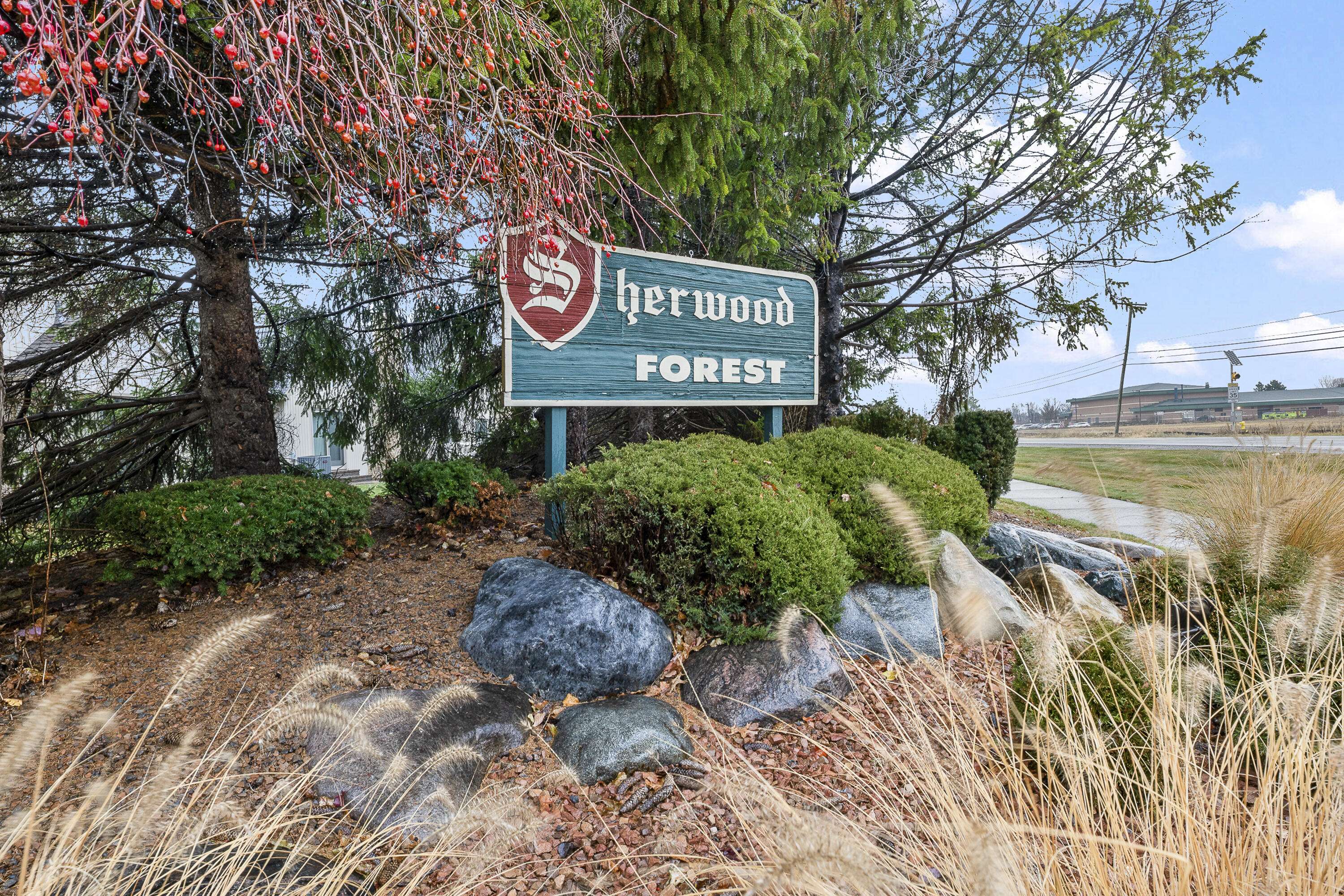 Shelby Twp, MI 48315,54880 Burlington DR