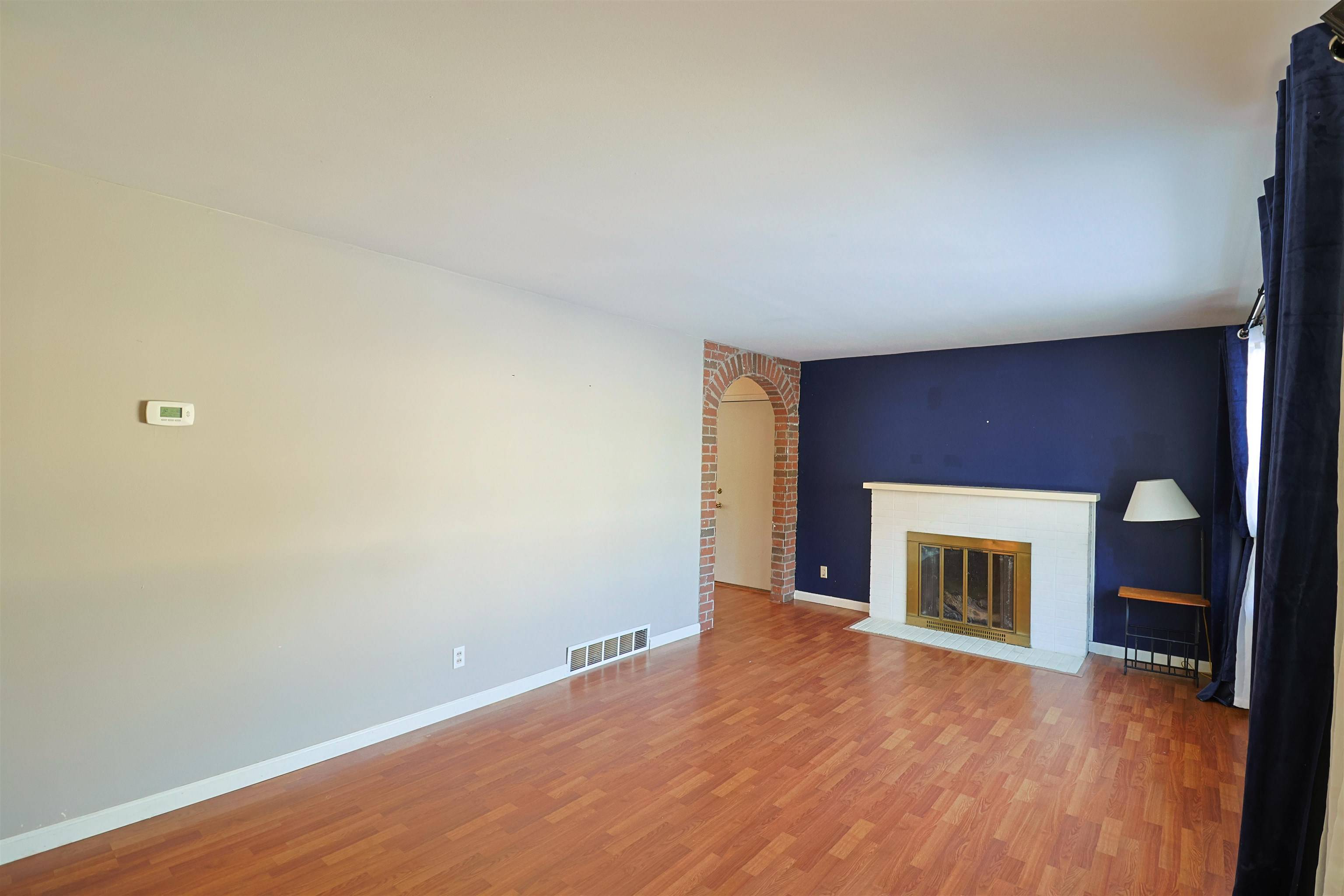 Mount Pleasant, MI 48858,406 Larry PL