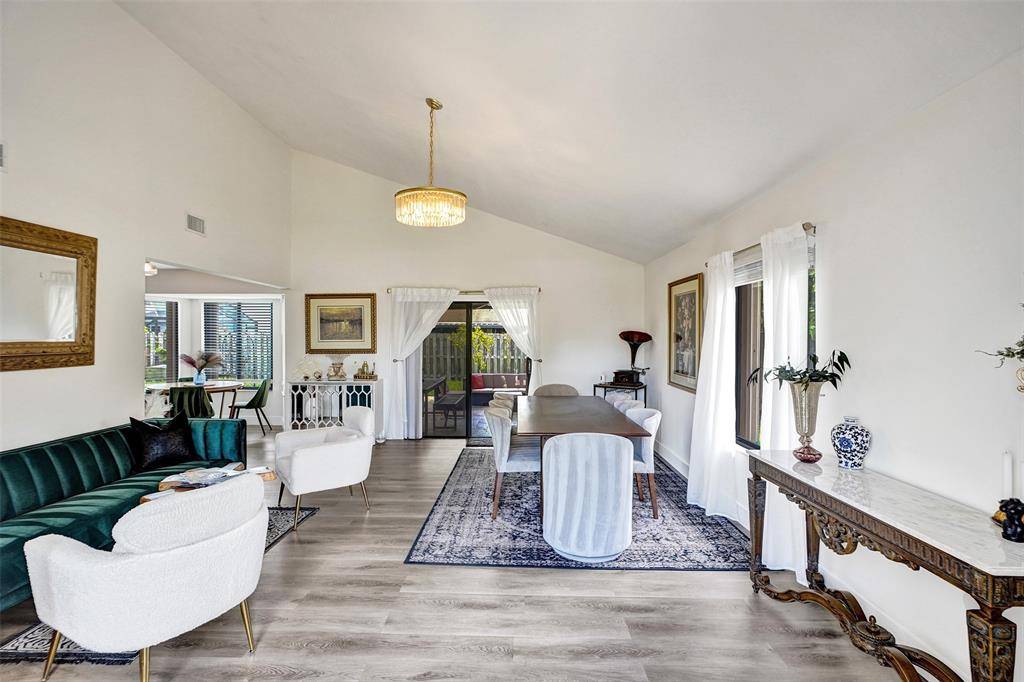 Sunrise, FL 33351,3253 NW 104 AVE