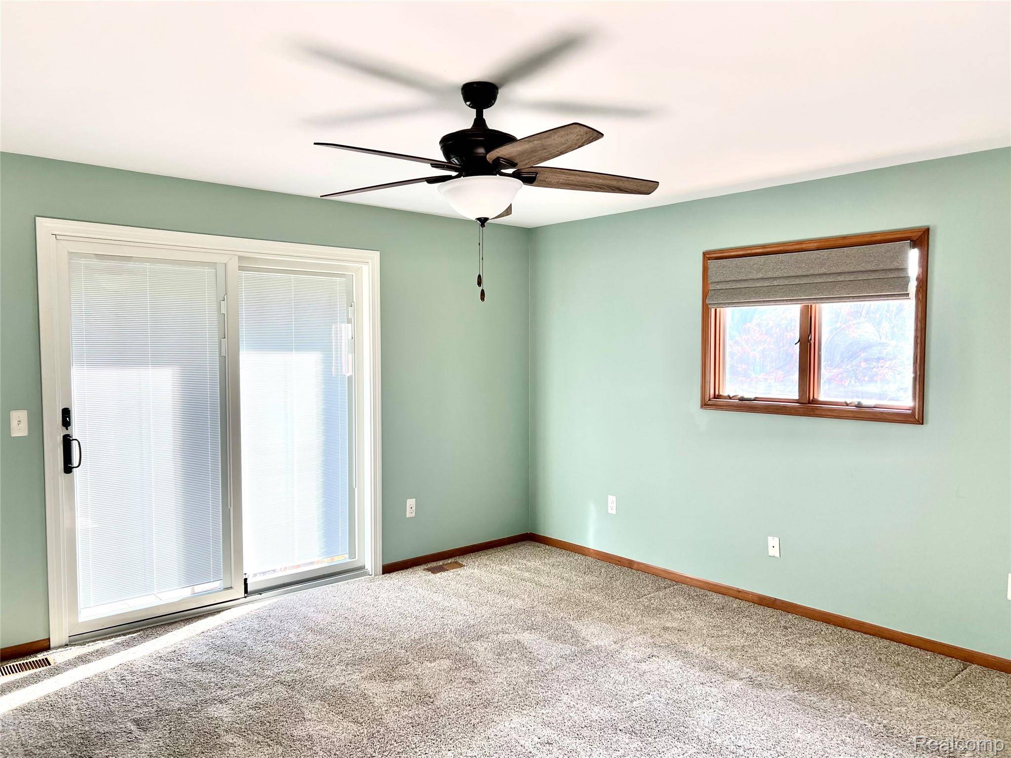 Harrison Township, MI 48045,39852 Southpointe AVE