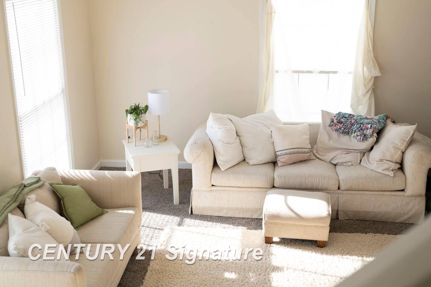 Flushing, MI 48433,2140 Painted Post DR