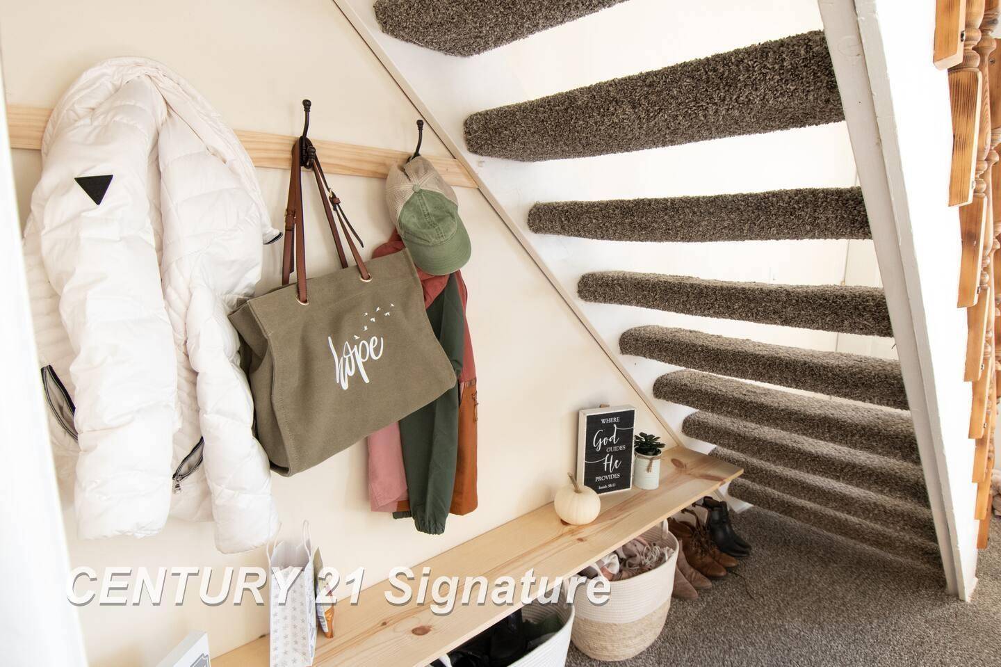 Flushing, MI 48433,2140 Painted Post DR