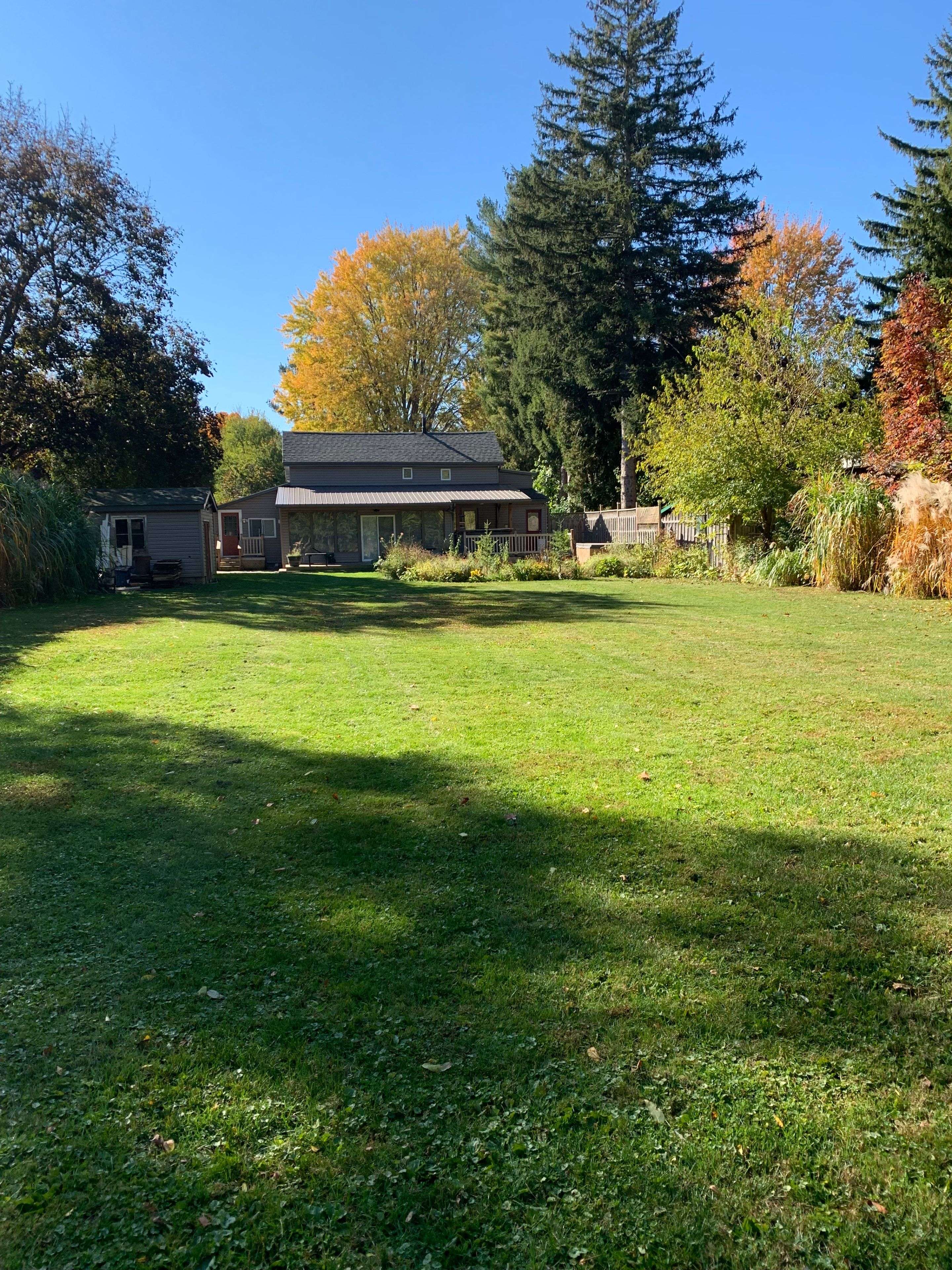 Chatham-kent, ON N0P 2C0,46 Lisgar ST