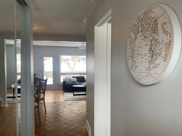 Barrhaven, ON K2J 1Y6,14 LARKSHIRE LN #E