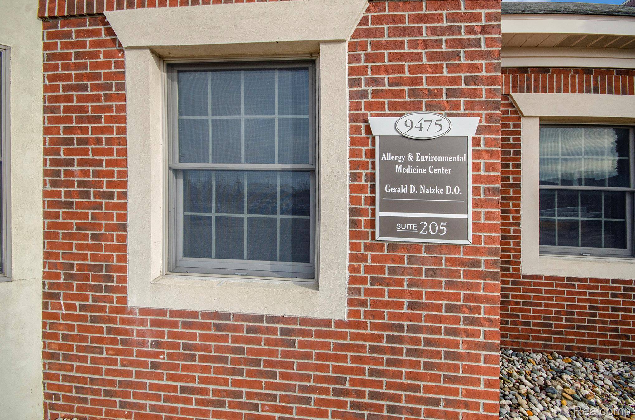 Grand Blanc, MI 48439,9475 Holly RD