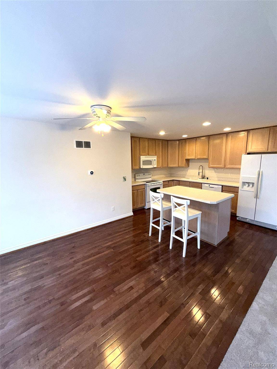 White Lake, MI 48386,71 Grandview CIR