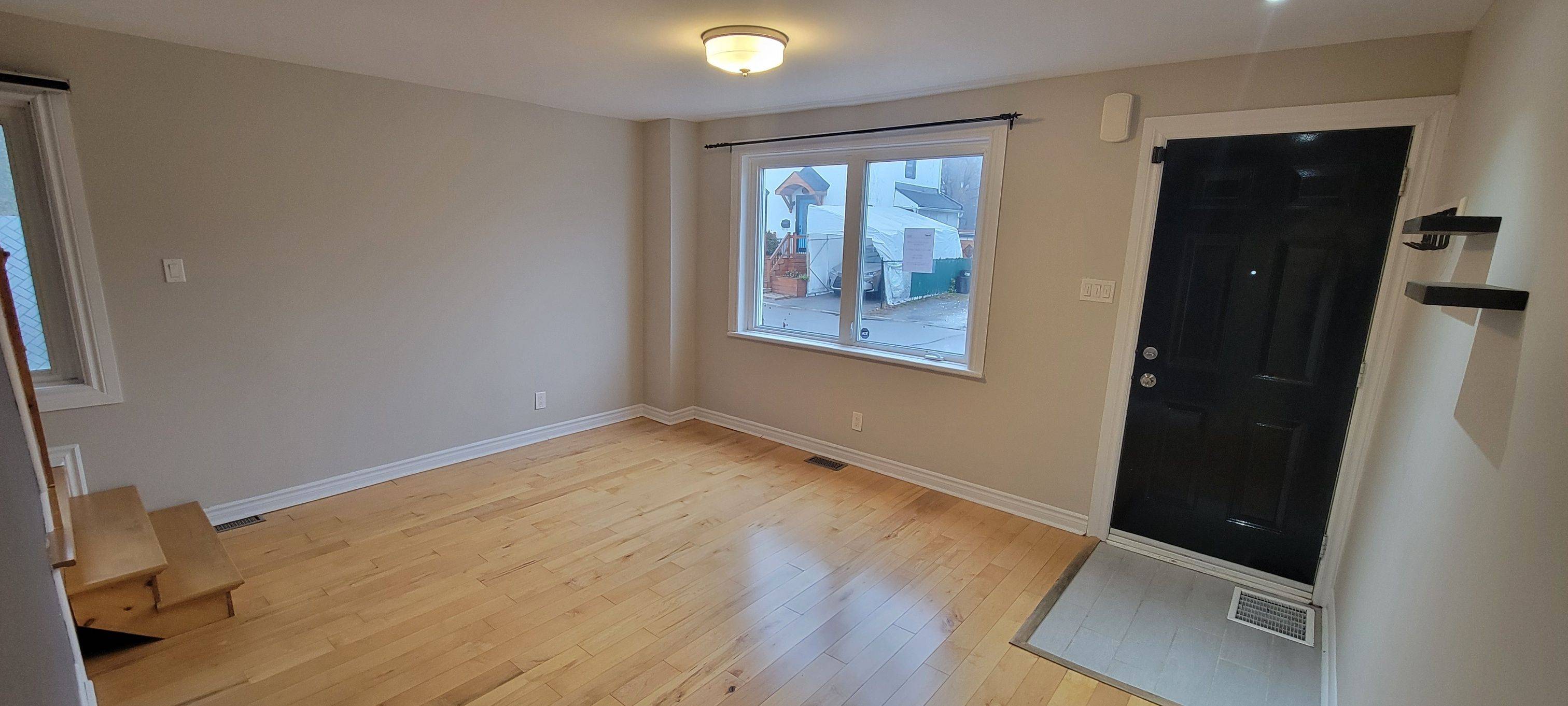 Vanier And Kingsview Park, ON K1L 6K3,292 Richelieu AVE