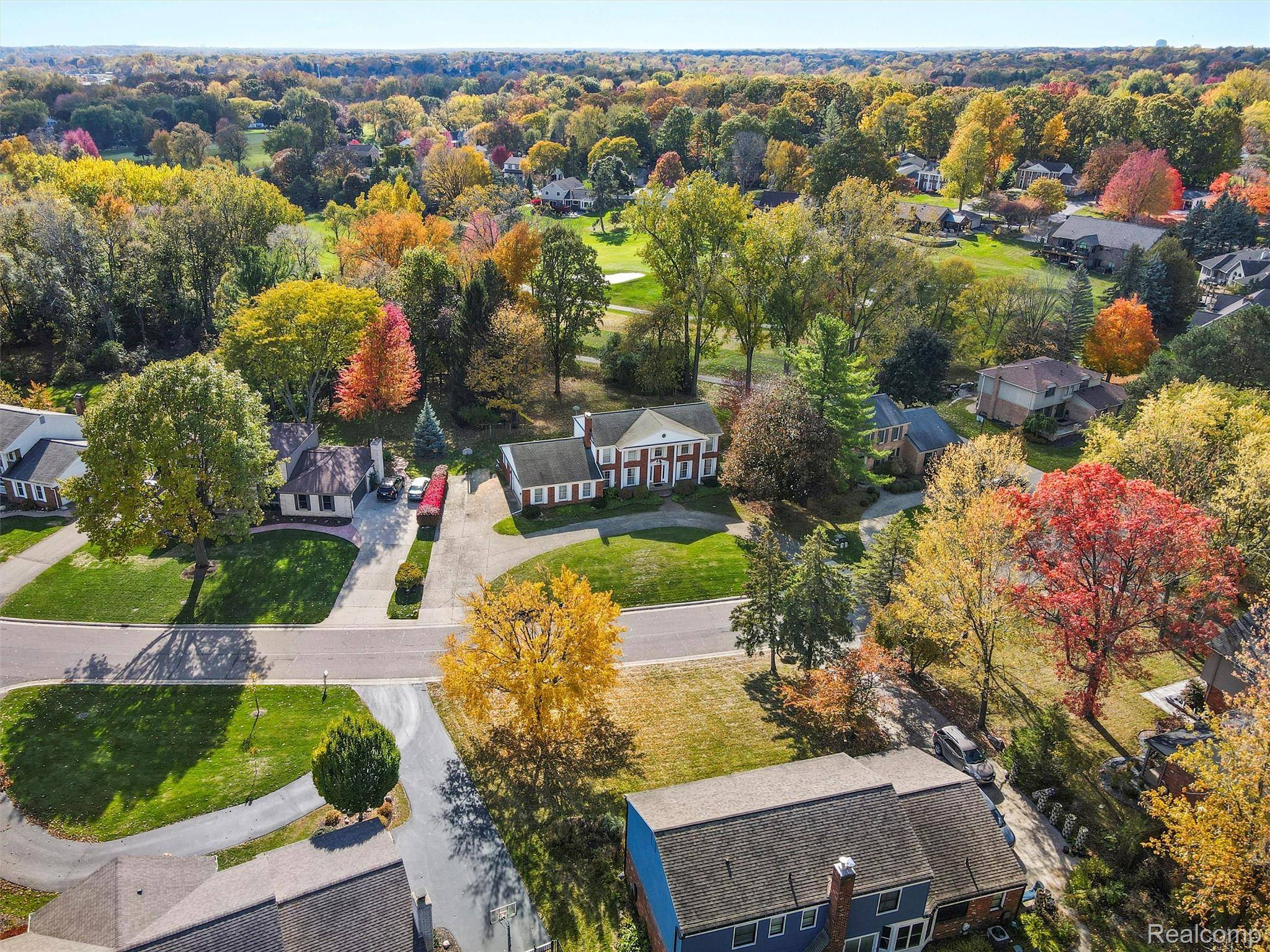 Rochester Hills, MI 48309,1135 Hickory Hill DR