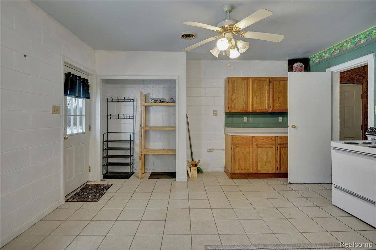 Mayville, MI 48744,8858 Willits RD