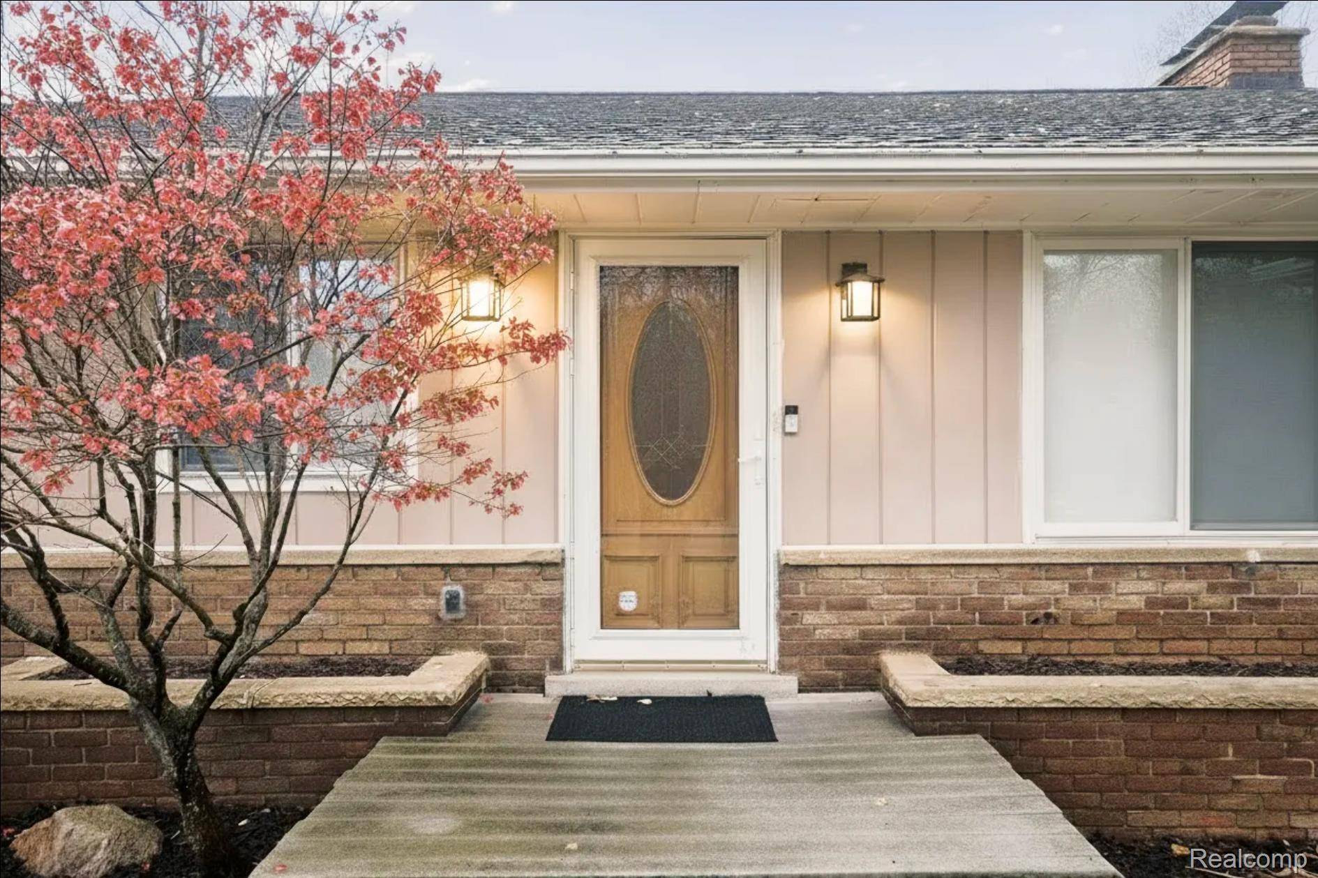 Franklin, MI 48025,30609 Inkster RD