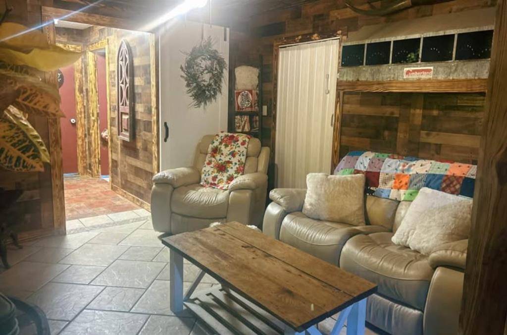 Linden, TX 75563,911 US Highway 59 N