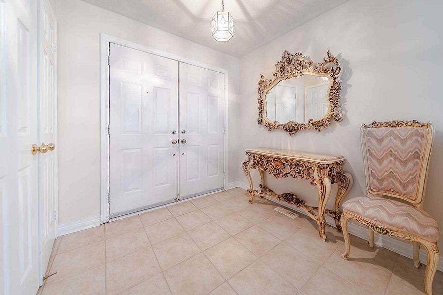 Markham, ON L3S 4C7,28 Rouge Bank DR