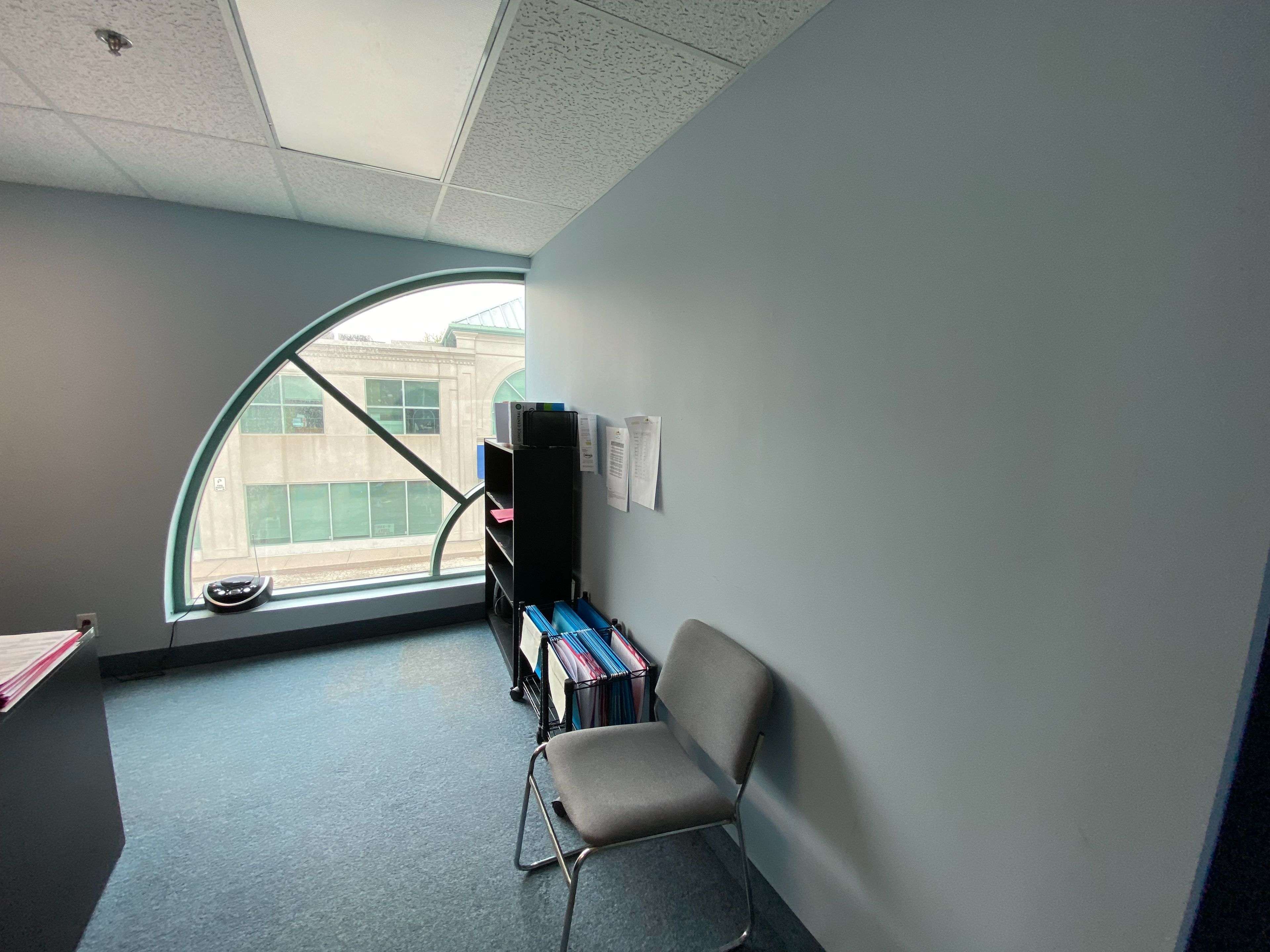 Newmarket, ON L3Y 3E3,17705 Leslie ST #3