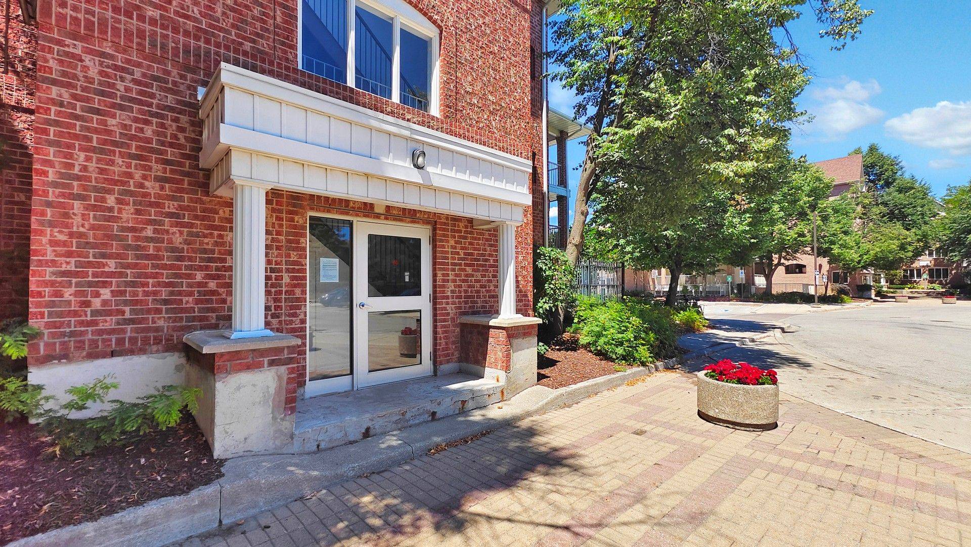 Mississauga, ON L4Z 3P2,75 Bristol RD E #199