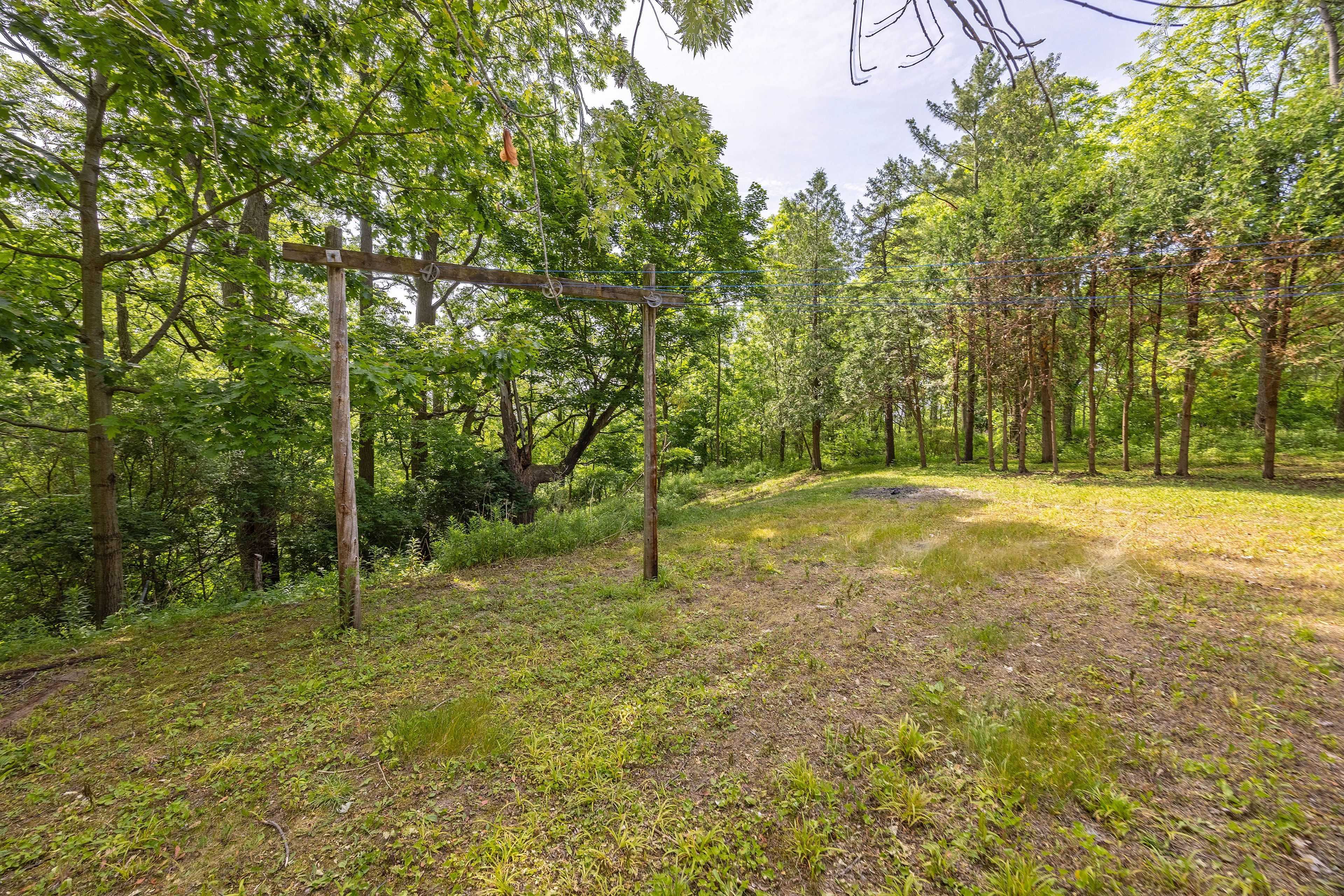 St. Thomas, ON N5P 3S9,39339 Bush Line