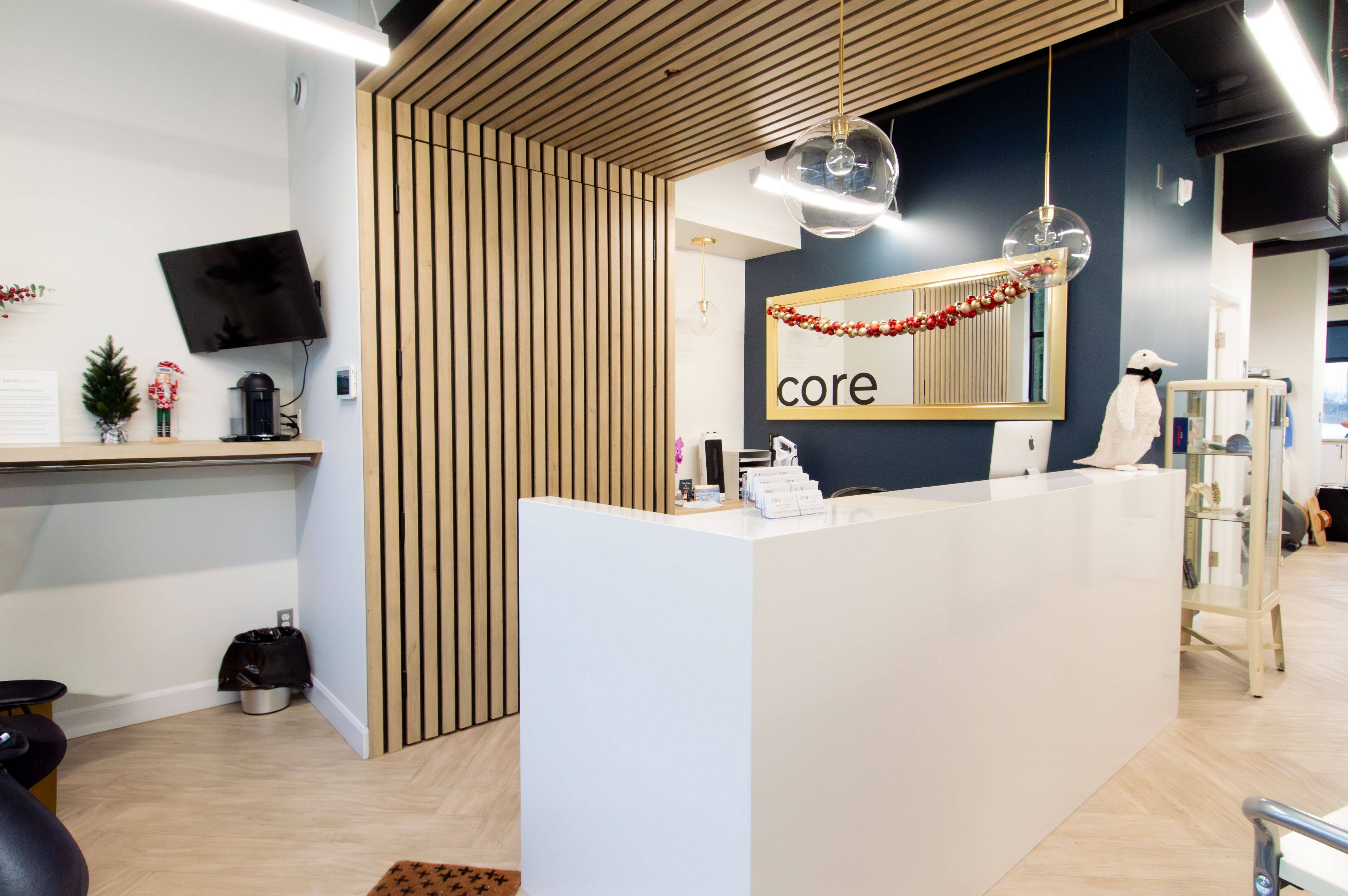 Cityview - Parkwoods Hills - Rideau Shore, ON K2E 0A5,77 Colonnade RD #B