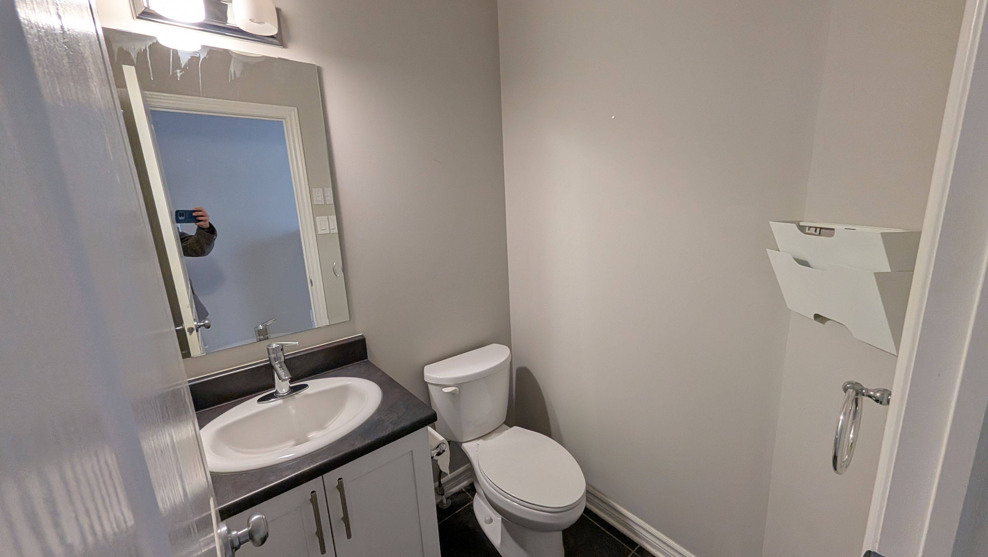 Kanata, ON K2T 0B7,932 Fletcher CIR