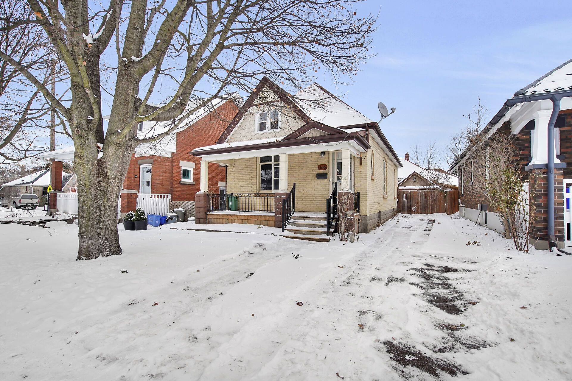 London East, ON N5W 4E8,366 Ashland AVE