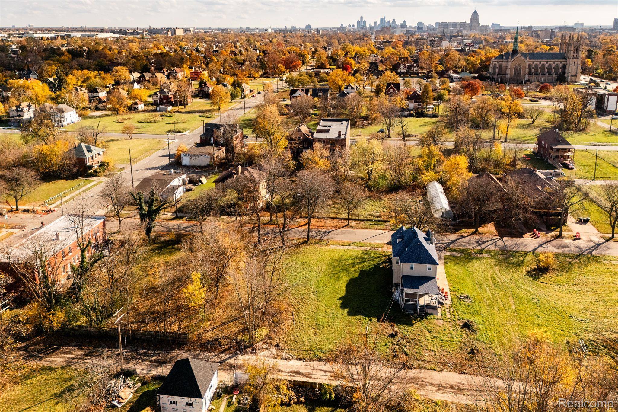 Detroit, MI 48202,127 ROSEDALE