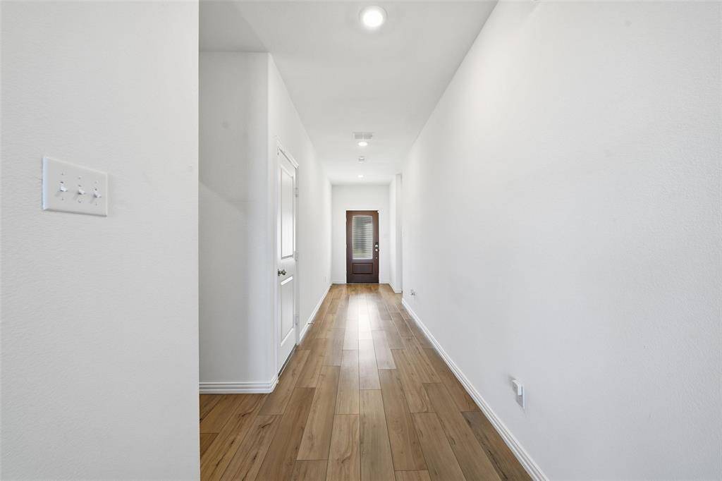 Azle, TX 76020,216 Post Oak Street