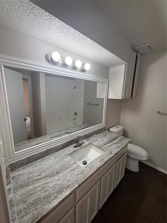 North Richland Hills, TX 76180,5912 Holiday Lane #C