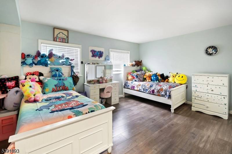 Hamburg Boro, NJ 07419,30 Vernon Ave