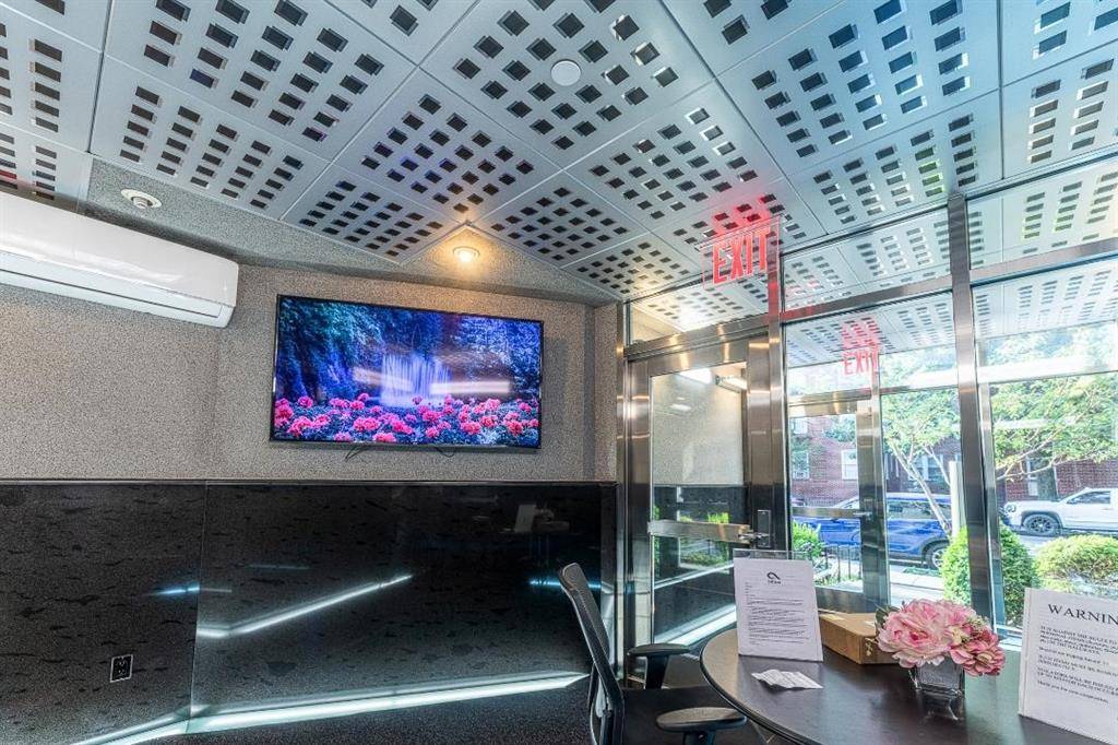 Brooklyn, NY 11230,1408 Avenue O #2A