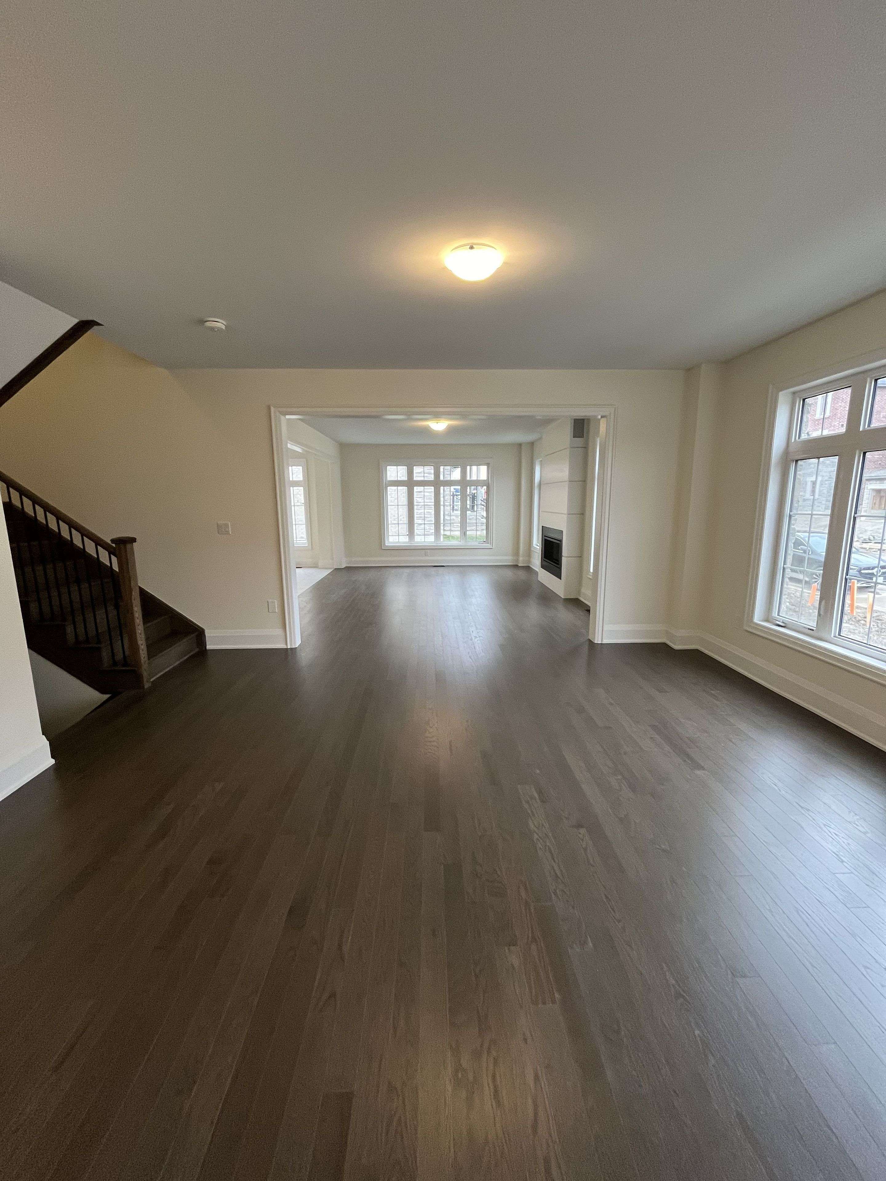 Bradford West Gwillimbury, ON L3Z 4N2,130 Wraggs RD