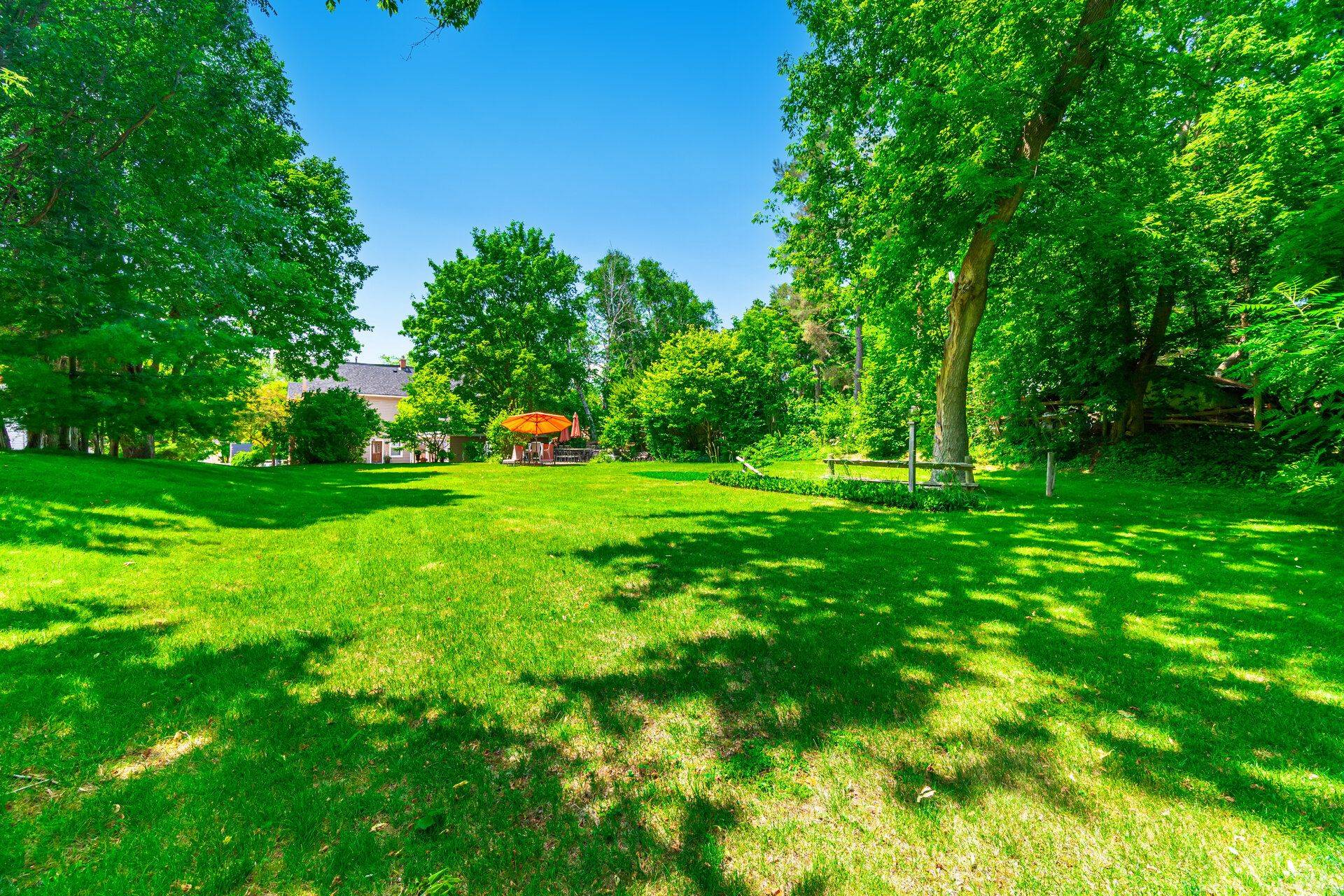 King, ON L0G 1T0,390 Main ST