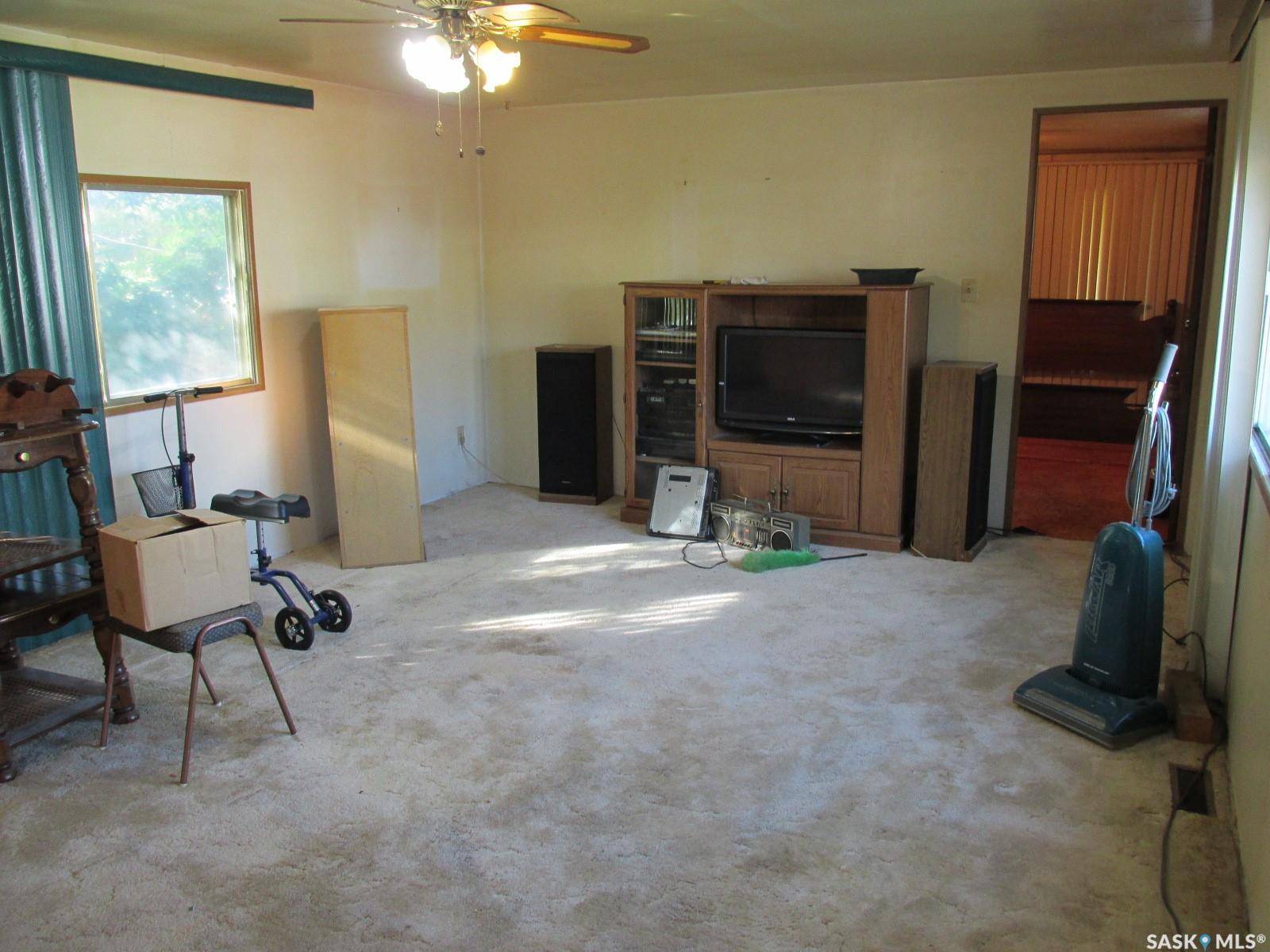 Carrot River, SK S0E 0L0,520 Parkdale STREET