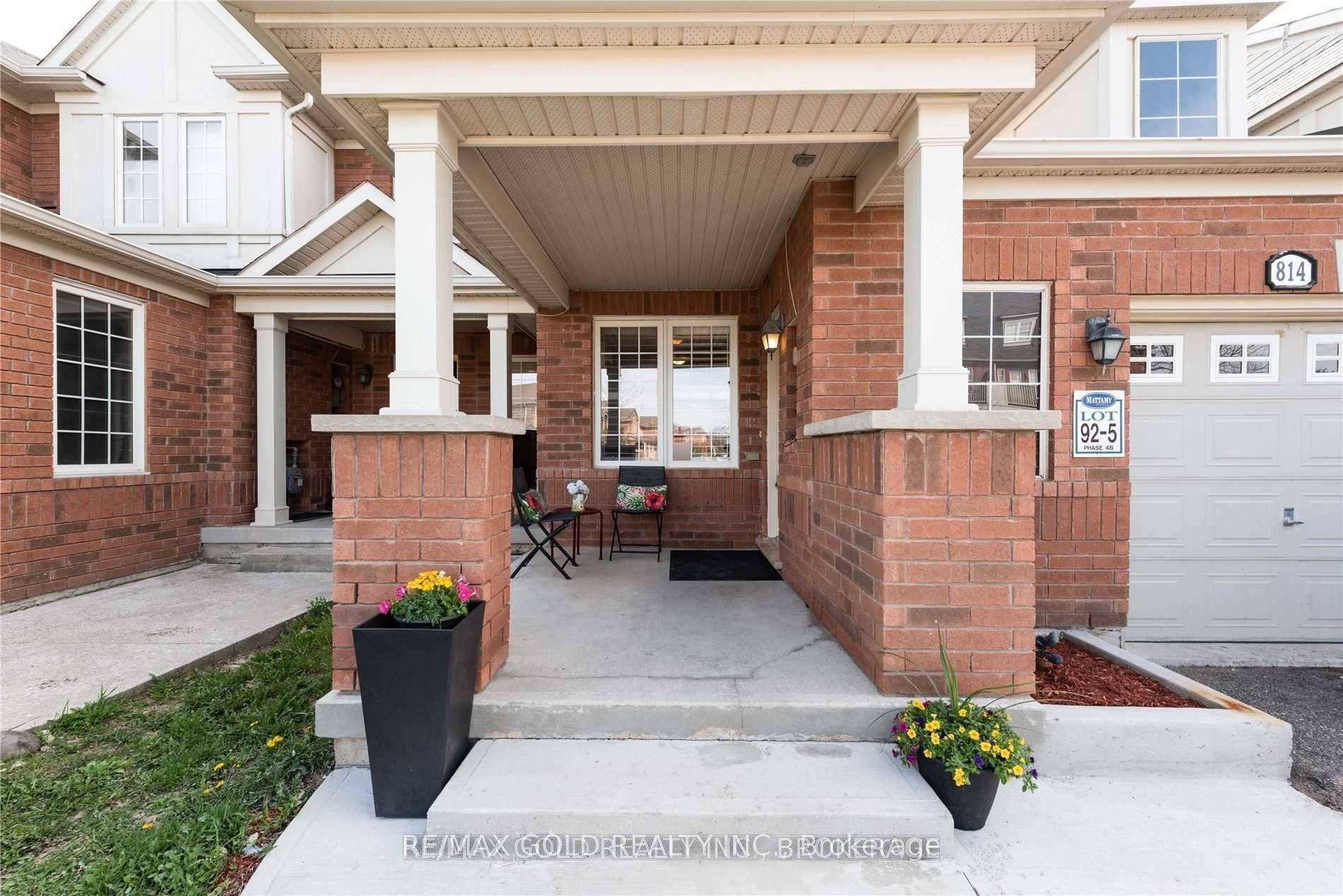 Milton, ON L9T 2C9,814 Herman WAY