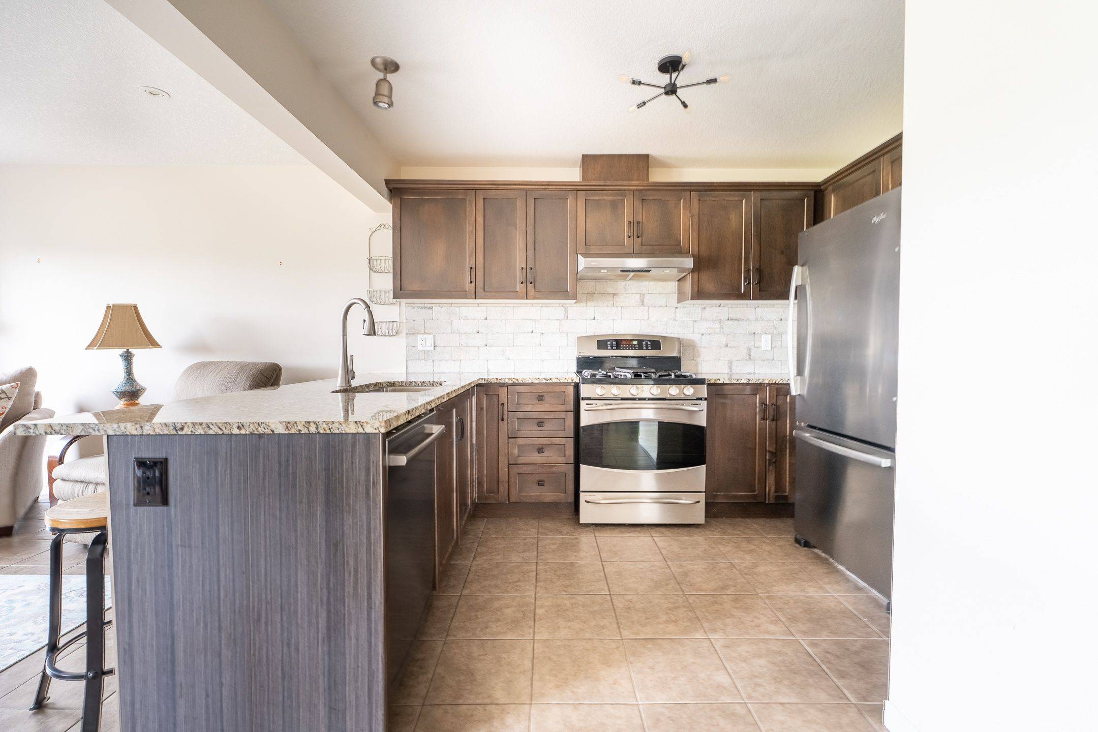 Guelph, ON N1E 0K1,159 Kemp CRES