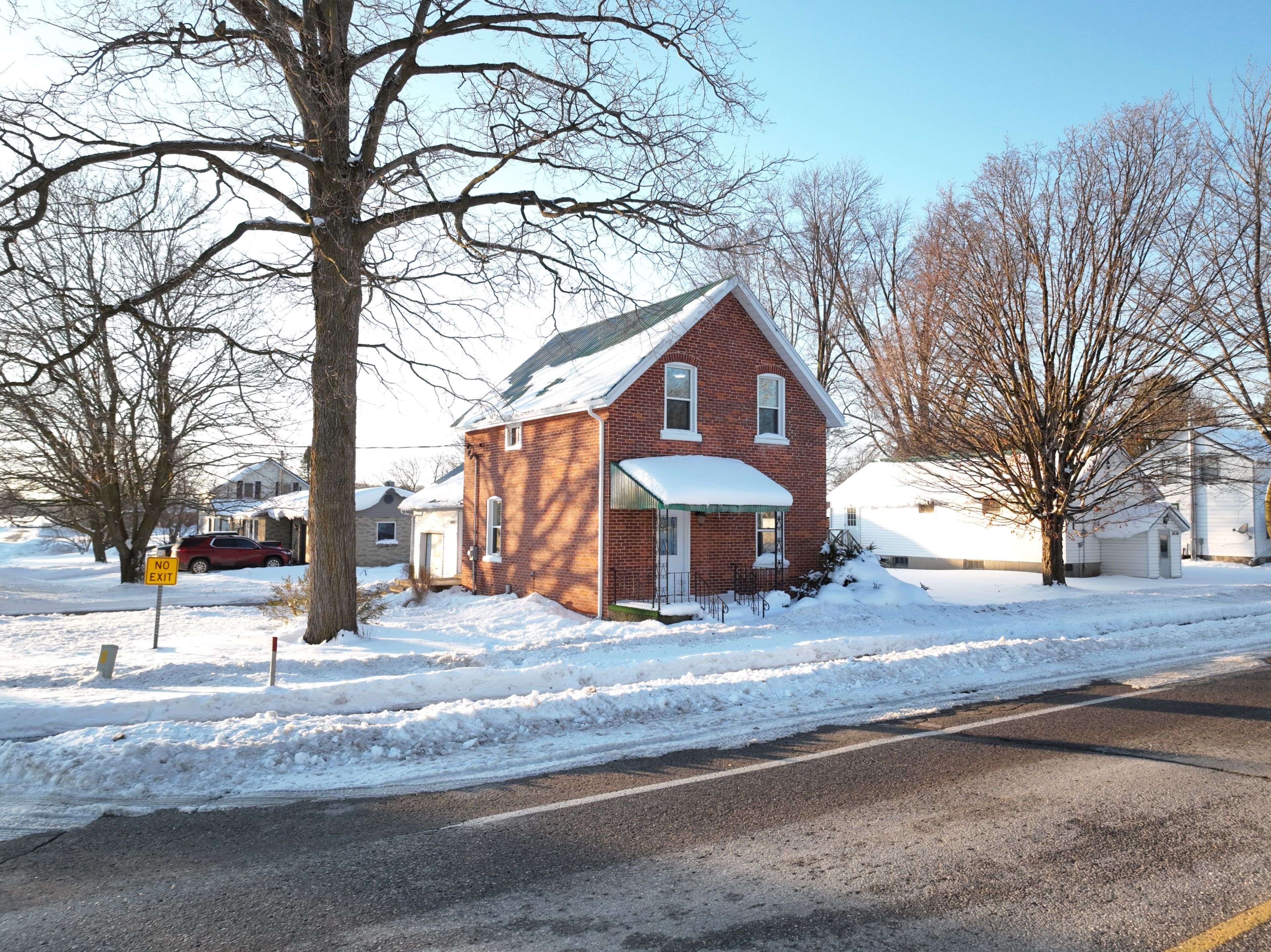 Howick, ON N0G 1V0,3049 Queen ST