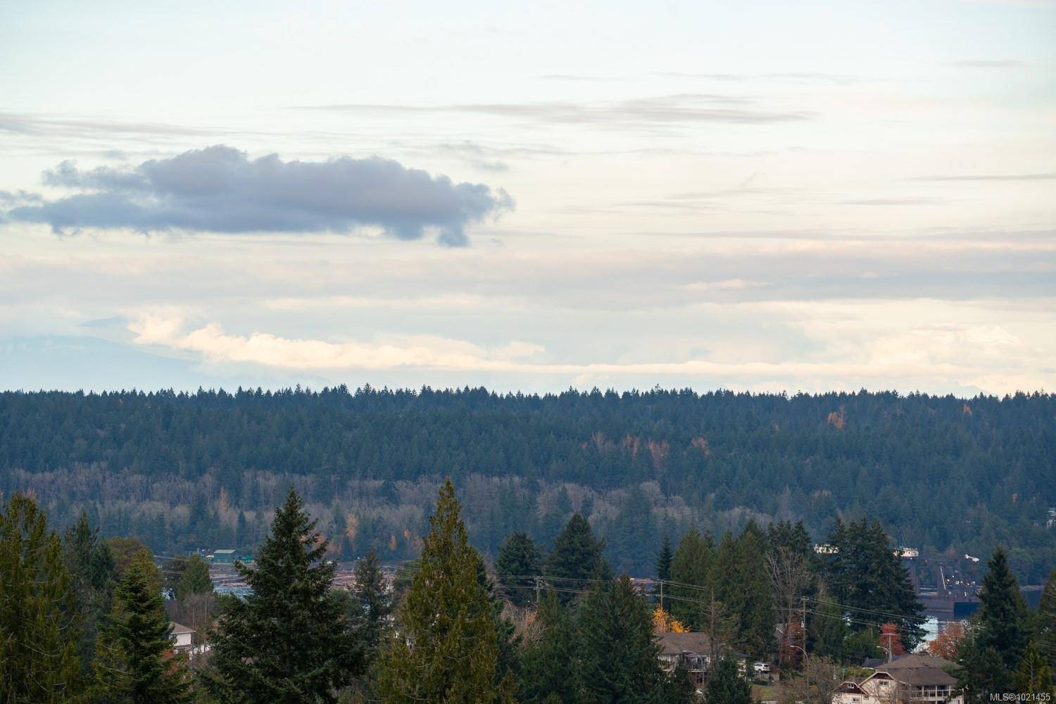 Ladysmith, BC V9G 0B8,425 Colonia Dr