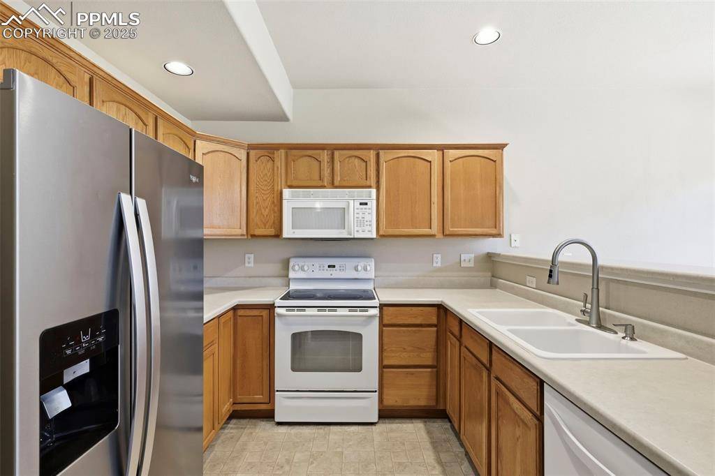 Colorado Springs, CO 80918,5823 New Crossings PT