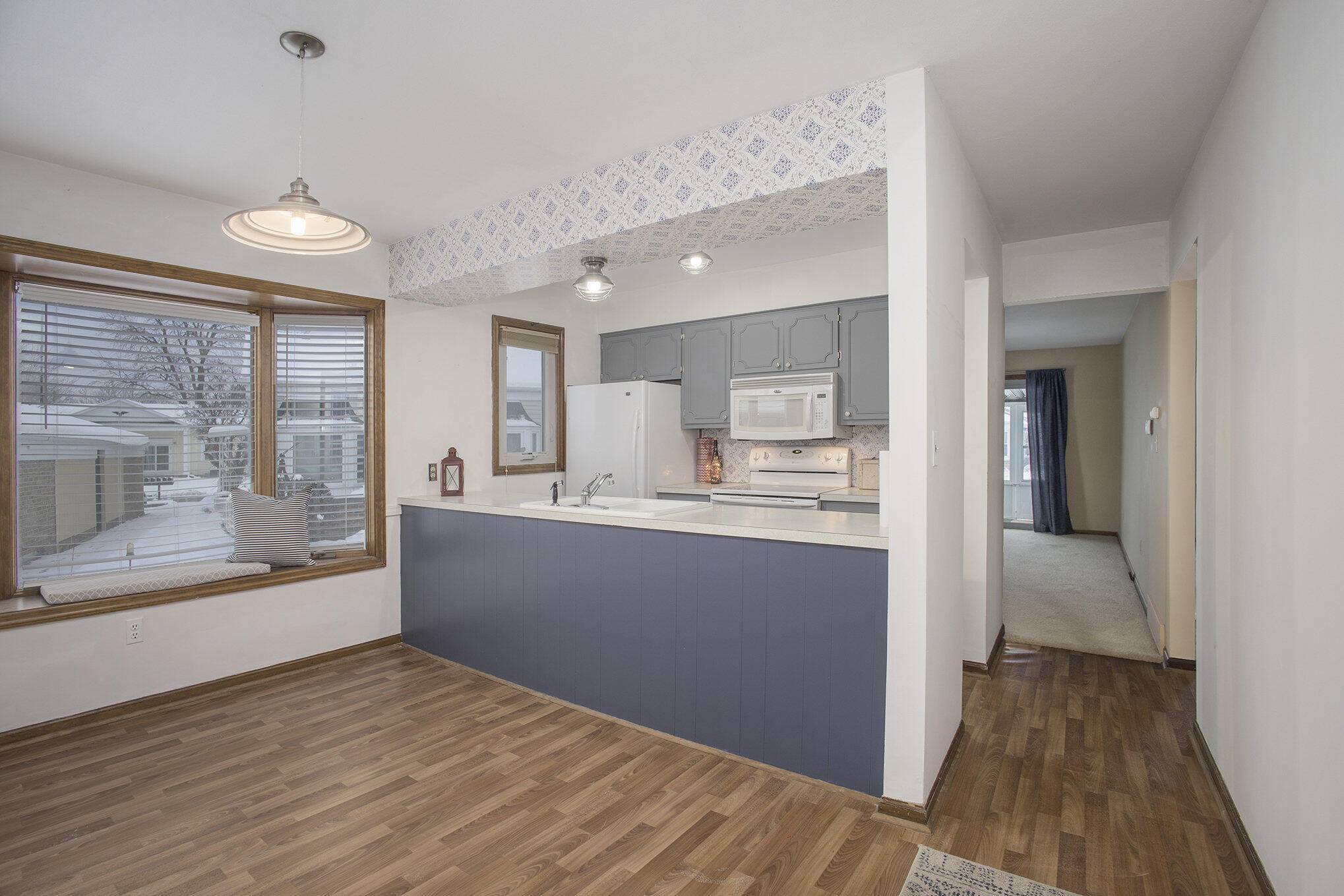 Jenison, MI 49428,932 Village LN #52