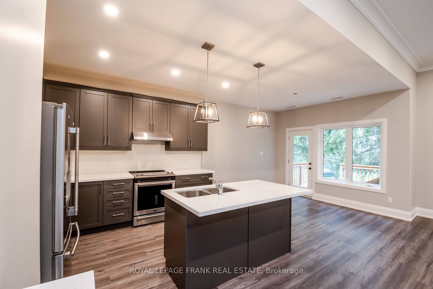 Scugog, ON L9L 1S7,16040 Simcoe ST