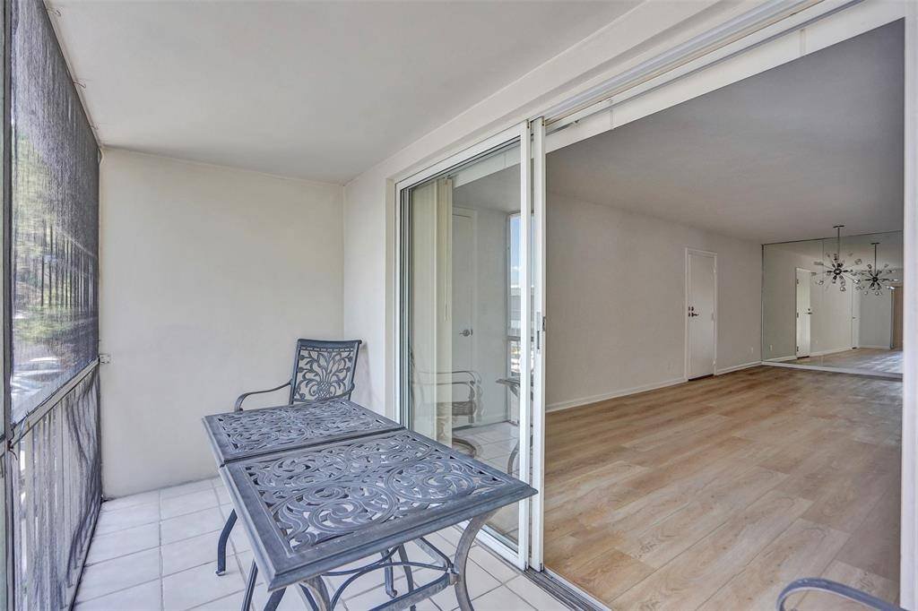 Fort Lauderdale, FL 33308,6249 Bay Club Dr #4