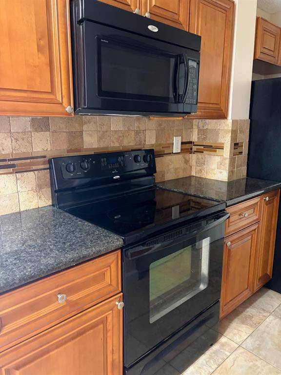 Pompano Beach, FL 33064,3590 Blue Lake Dr #101