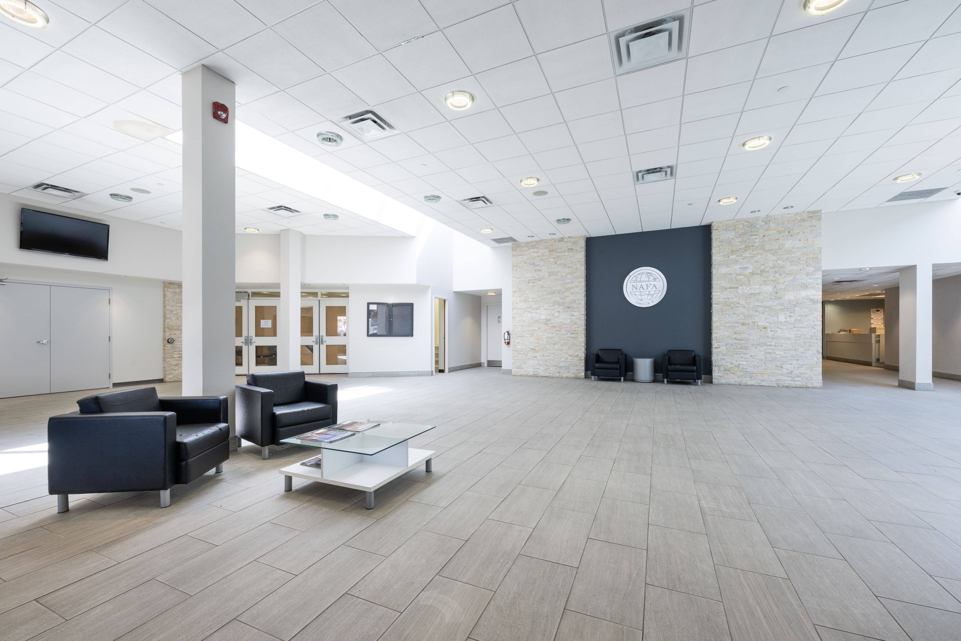 Toronto W10, ON M9W 6C7,65 Skyway AVE