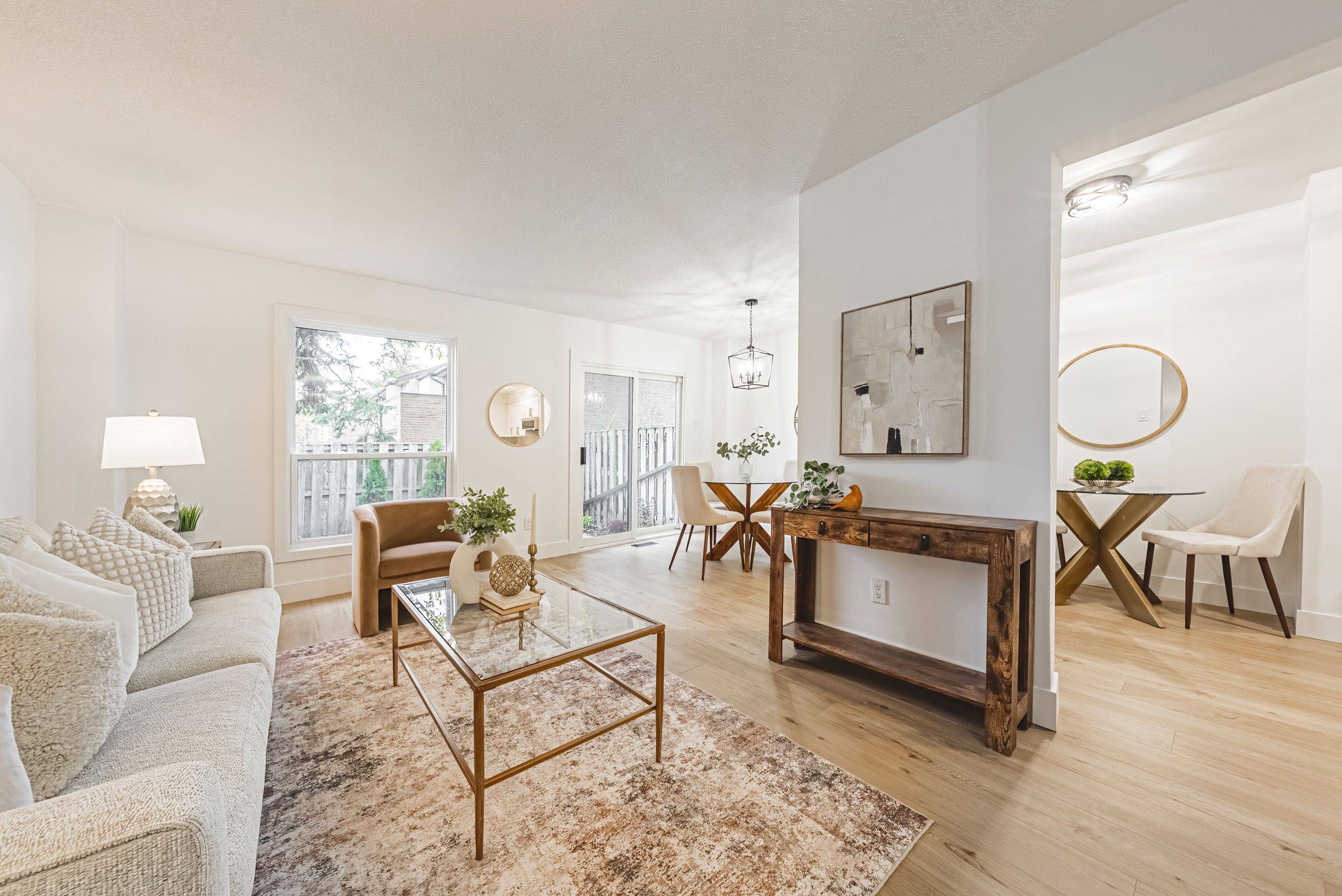 Burlington, ON L7N 3M1,660 Oxford RD #15