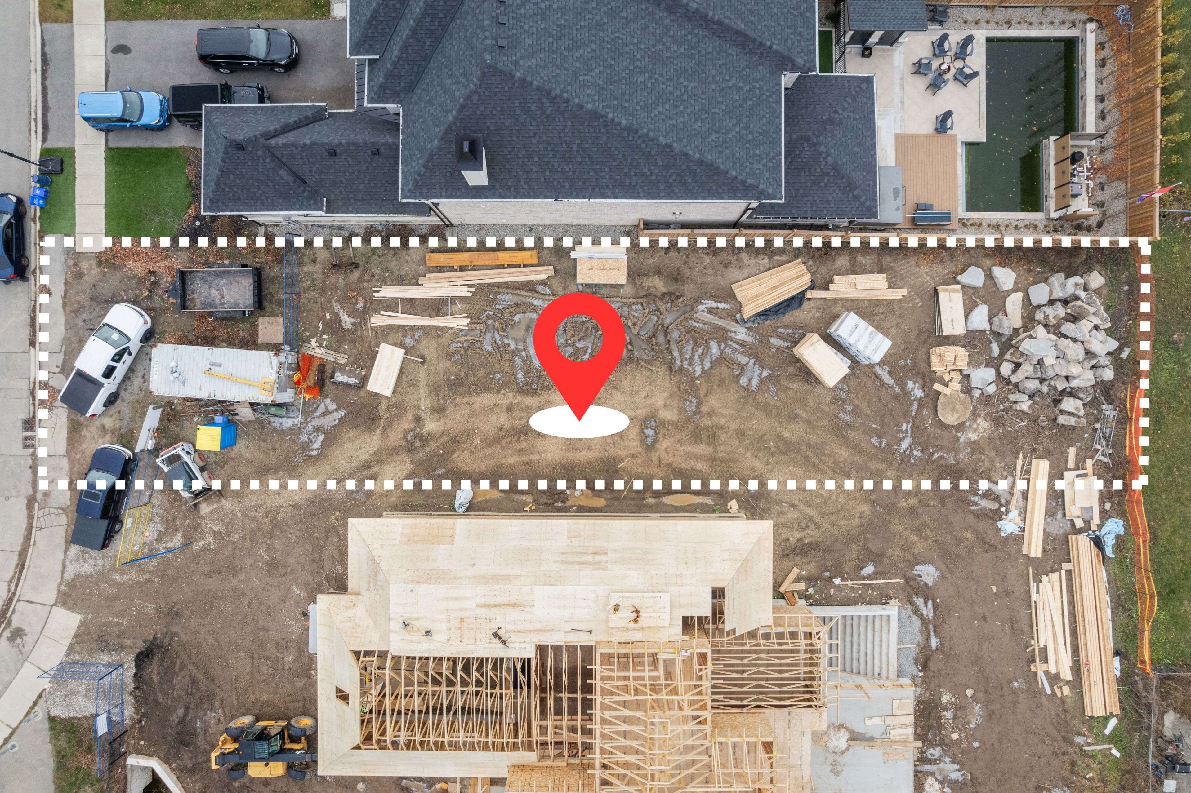 Hamilton, ON L8E 0E2,451 MONTREAL CIR