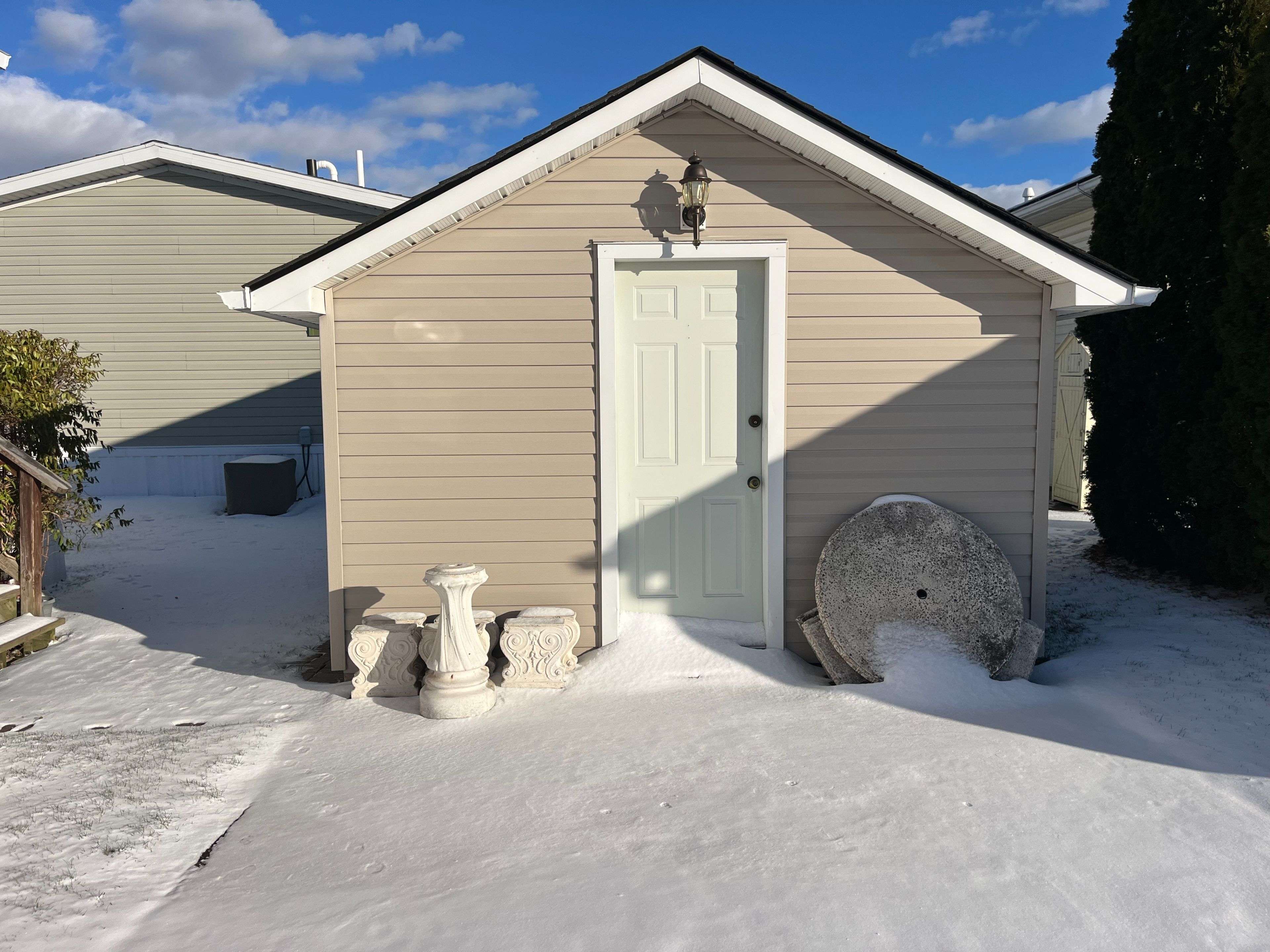 Fort Erie, ON L0S 1S1,3033 TOWNLINE RD #260