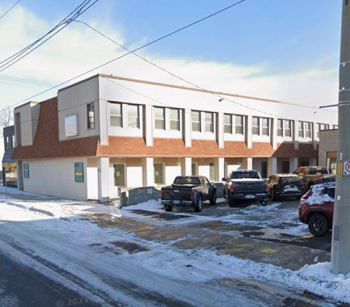 Norfolk, ON N3Y 3S1,39 Kent ST N