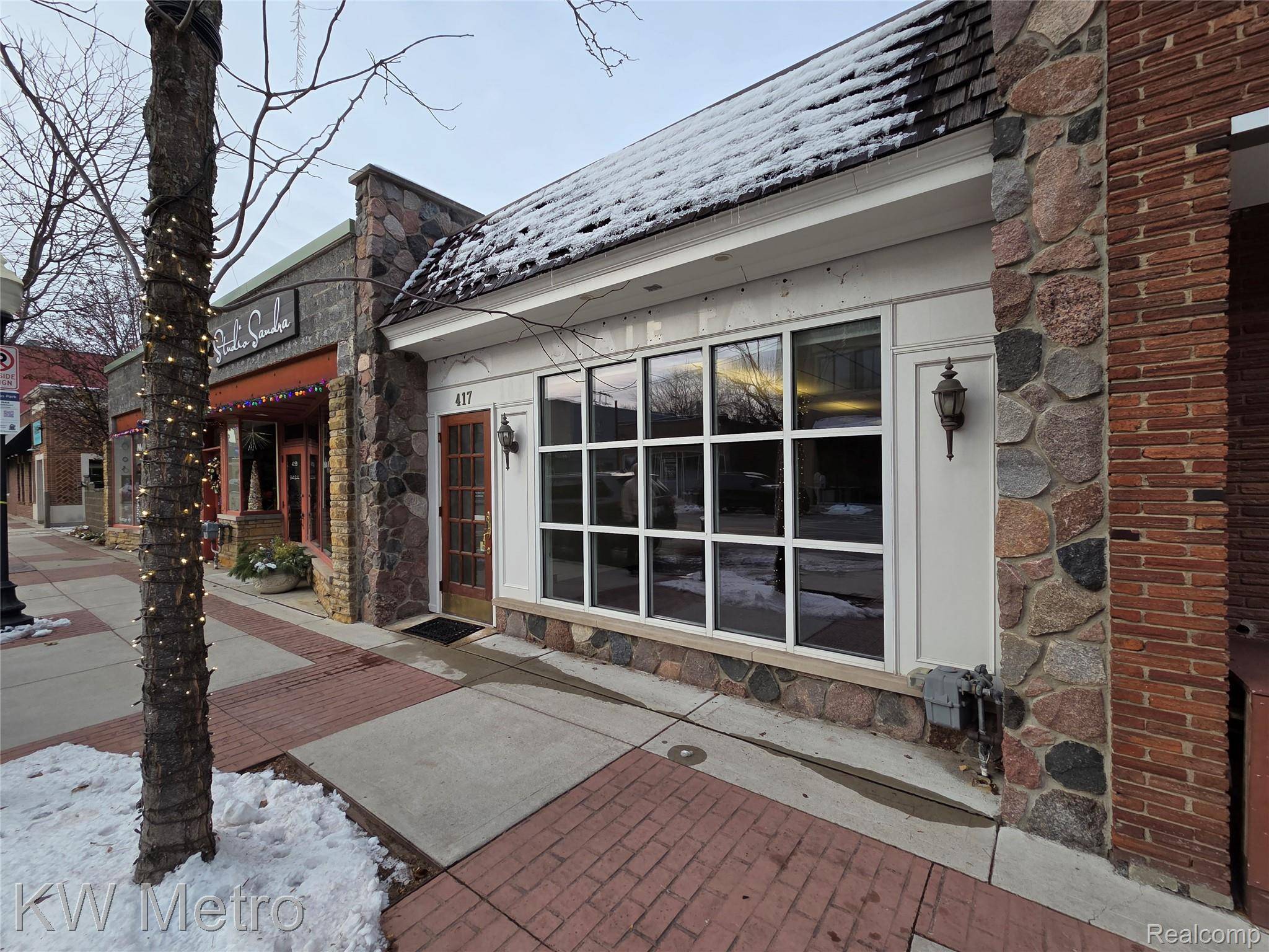 Royal Oak, MI 48067,417 E 4th ST