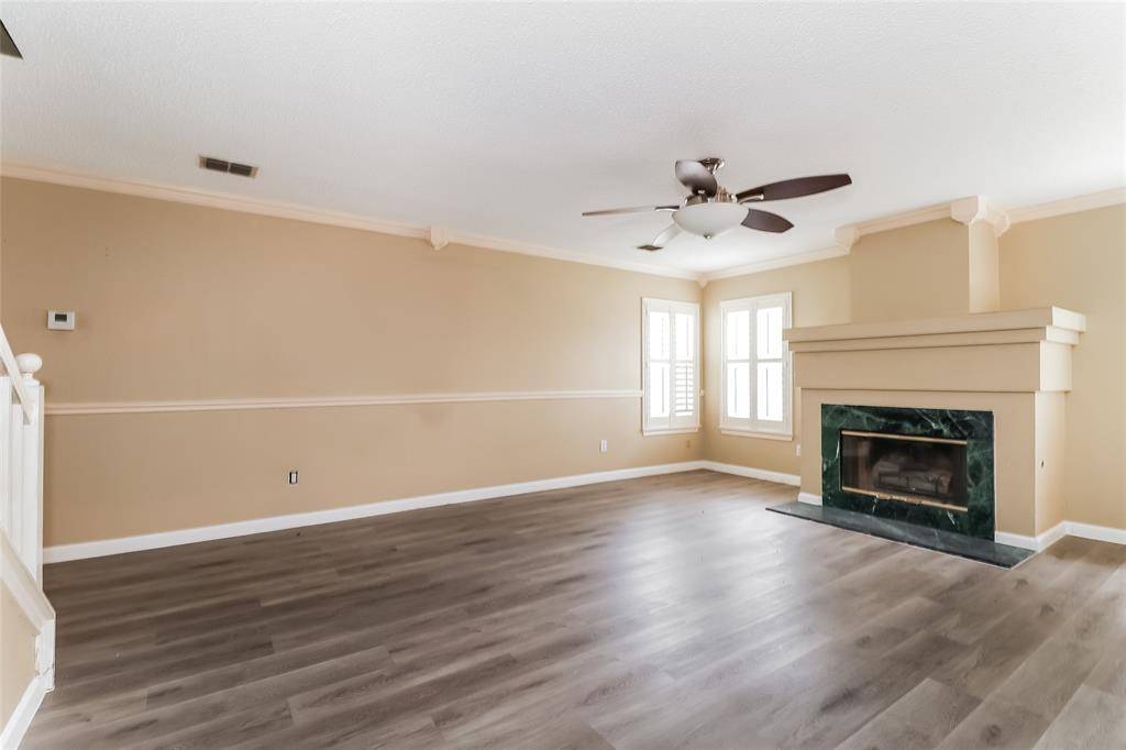 Arlington, TX 76002,226 Miramar Drive