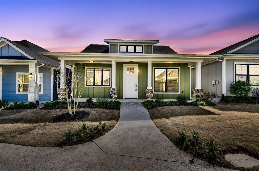 Waxahachie, TX 75165,312 Woodside Trail