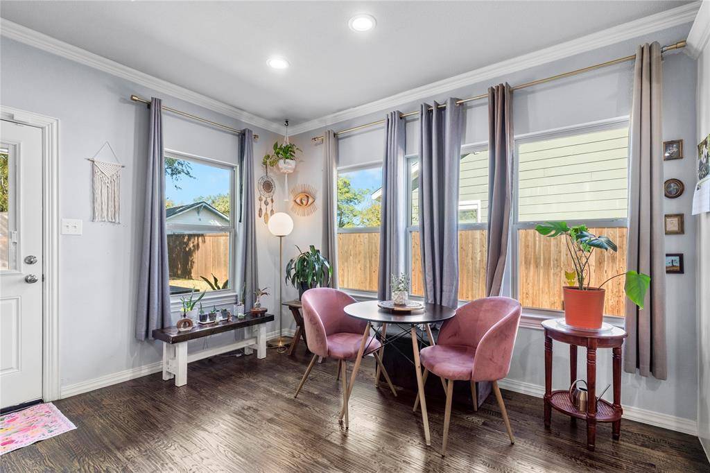 Sherman, TX 75090,810 N Walnut Street